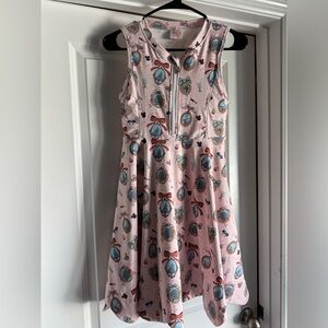 S/M Disney World Parks Zip Scallop Dress